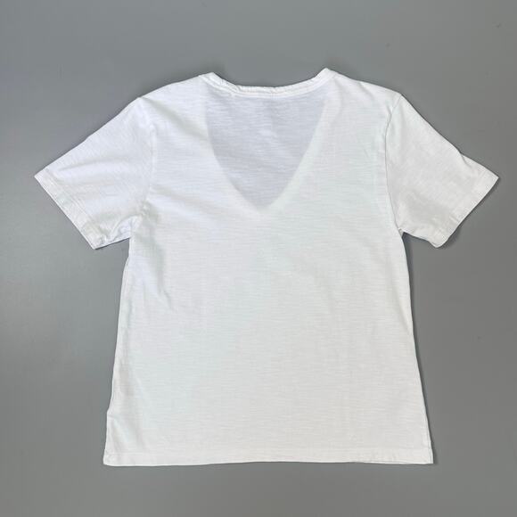 New Faherty Sunwashed V Neck Tee in White Organic Cotton - Picture 5 of 8